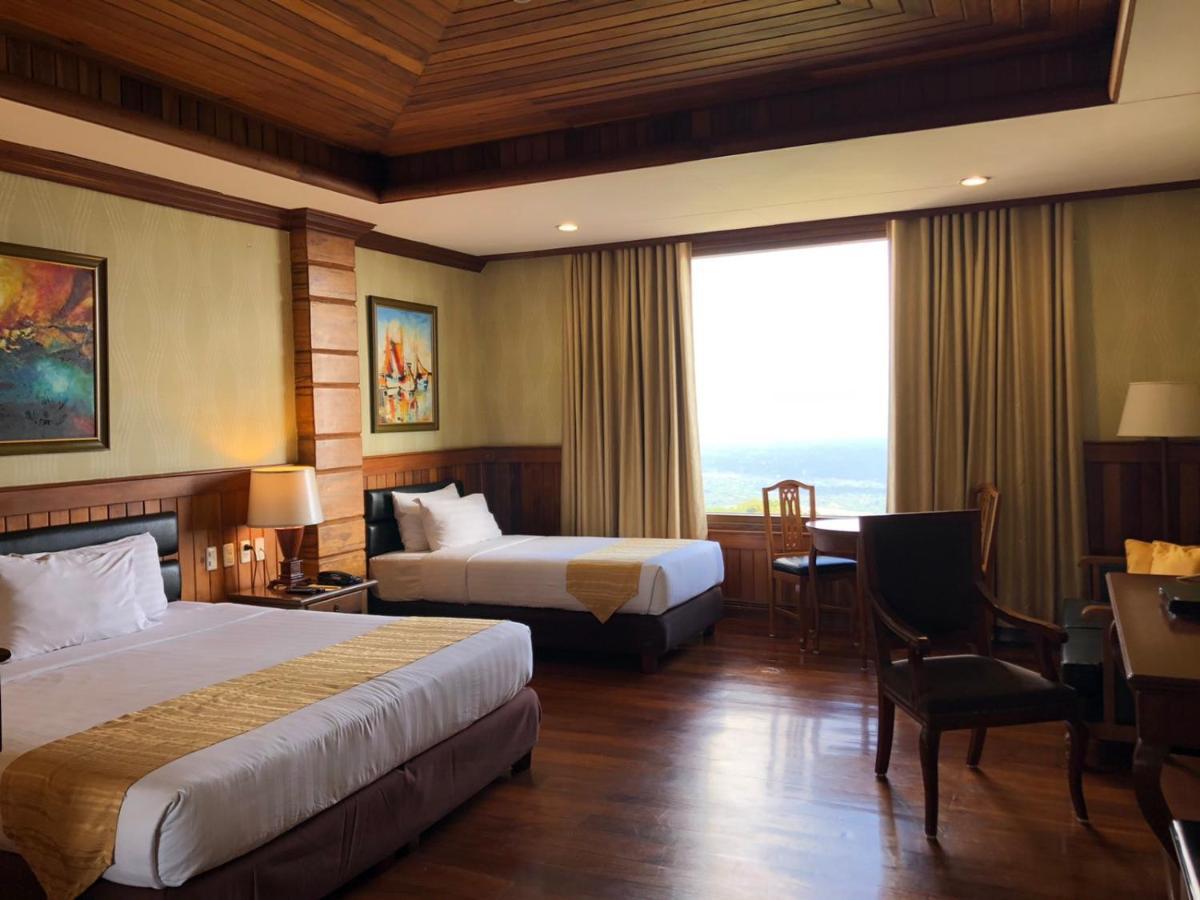 Alta D' Tagaytay Hotel Tagaytay City Ngoại thất bức ảnh